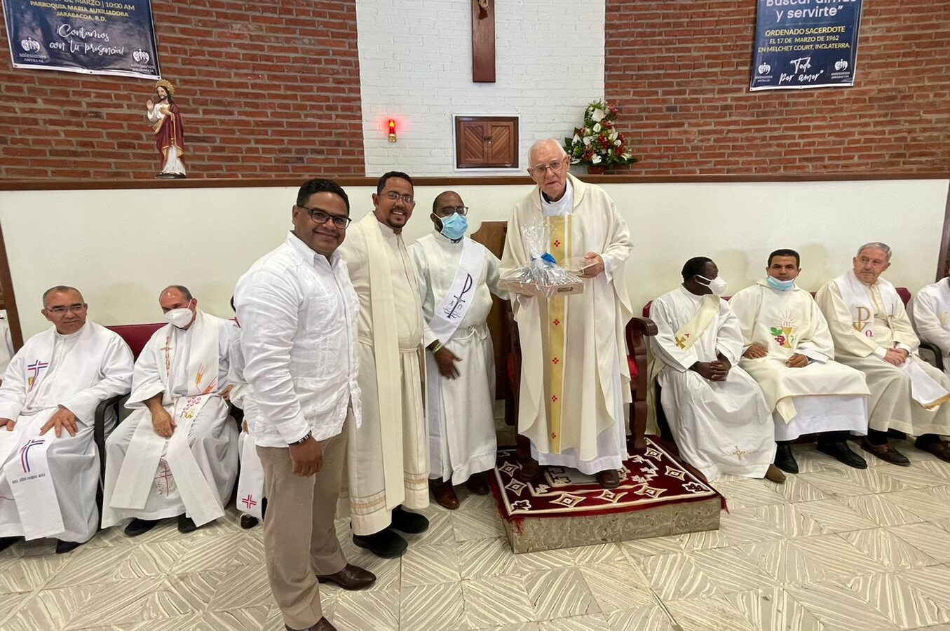  Ayuntamiento de Jarabacoa declara al padre Jesús Pérez como “Hijo Adoptivo”