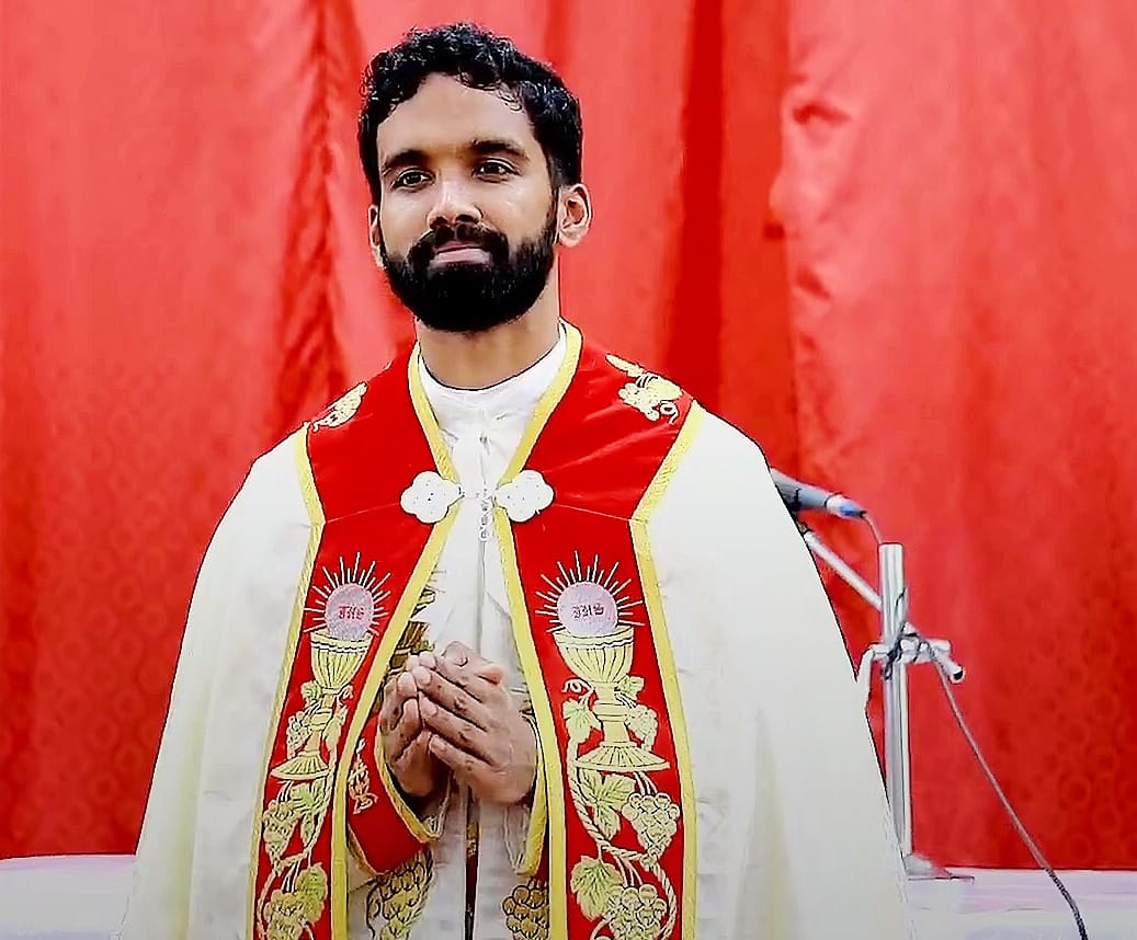 Ordenación sacerdotal del salesiano Jude Jojy