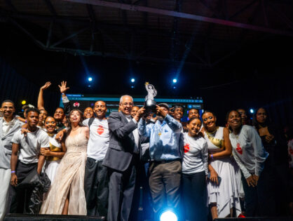 Hogar Escuela Santo Domingo Savio conquista el máximo galardón del XVI Festival Nacional de la Canción Mensaje